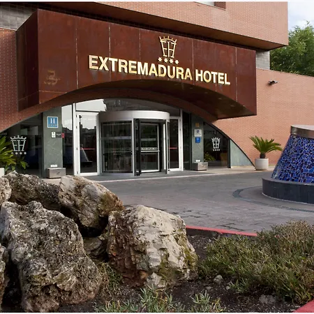 호텔 Extremadura 4*