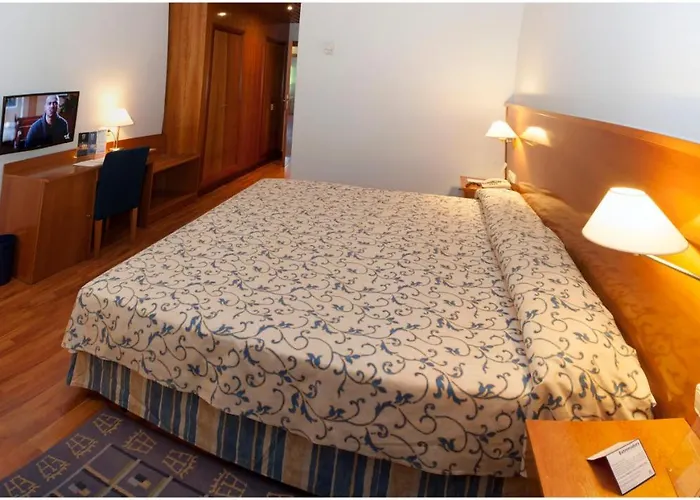 Ξενοδοχείο Extremadura 4*